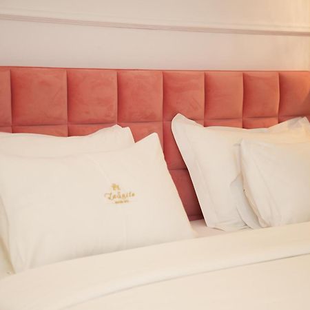 טיראנה La Suite Boutique Hotel מראה חיצוני תמונה