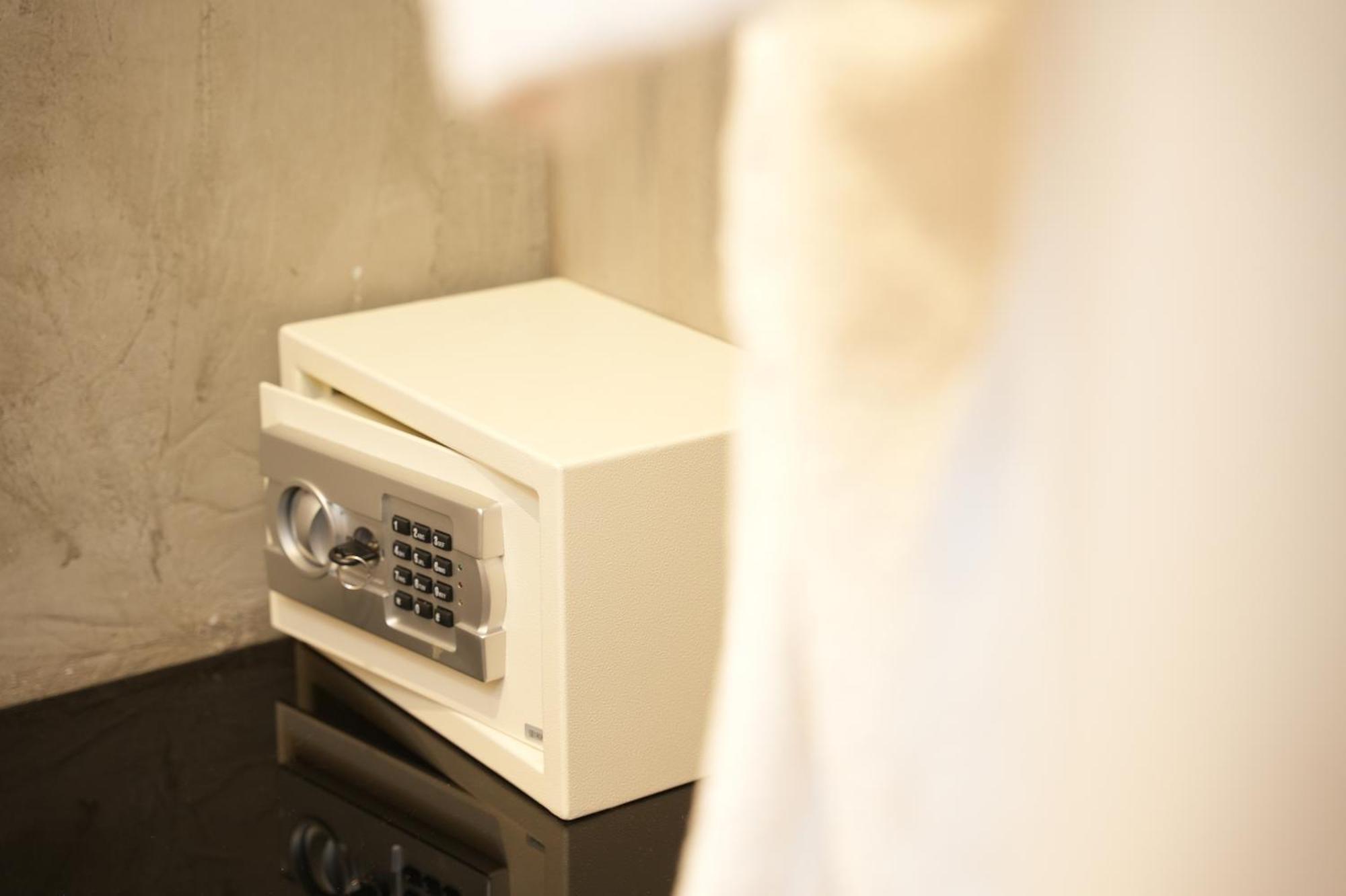 טיראנה La Suite Boutique Hotel מראה חיצוני תמונה